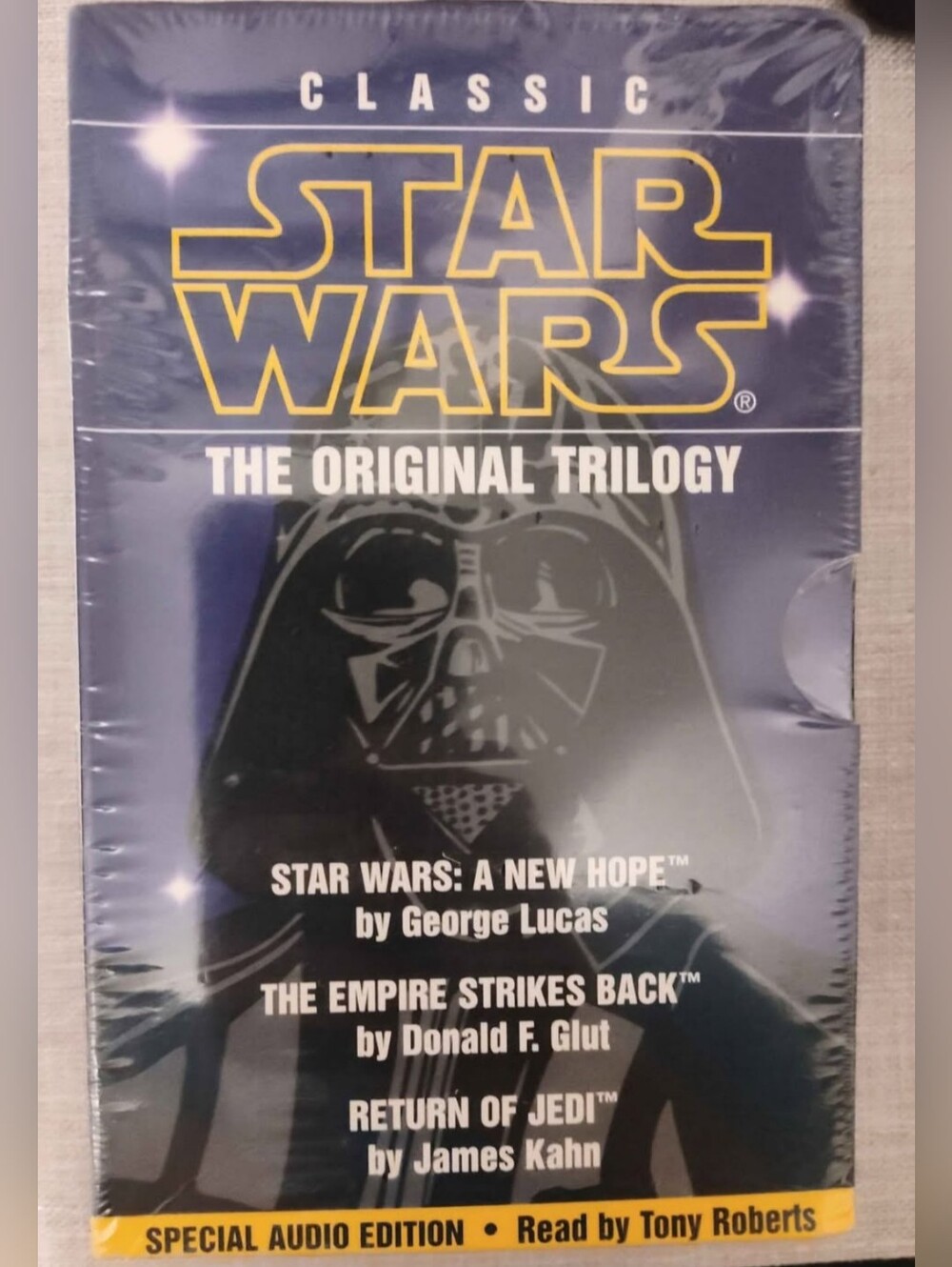Star wars lot- Toys, magazines, Funko, Star Wars Plug & Play, Audiobooks - Picture 8 of 16